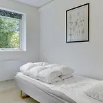 Σπίτι διακοπών Amazing In Vaeggerlose With Sauna Bøtø By