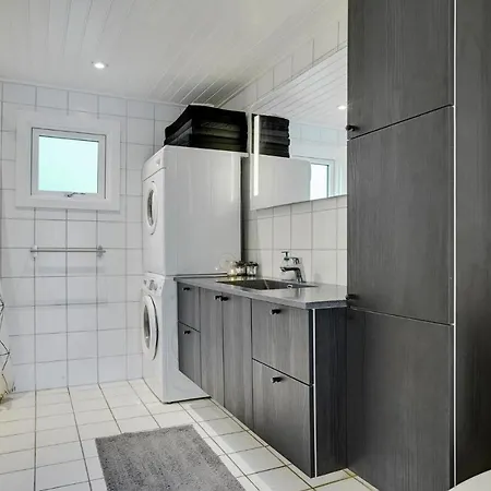 Holiday home Amazing In Vaeggerlose With Sauna